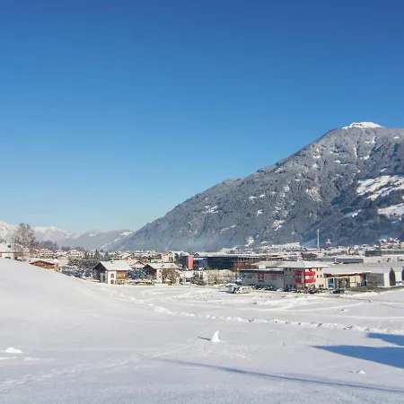 In Tyrol Near The Apartment Kaltenbach