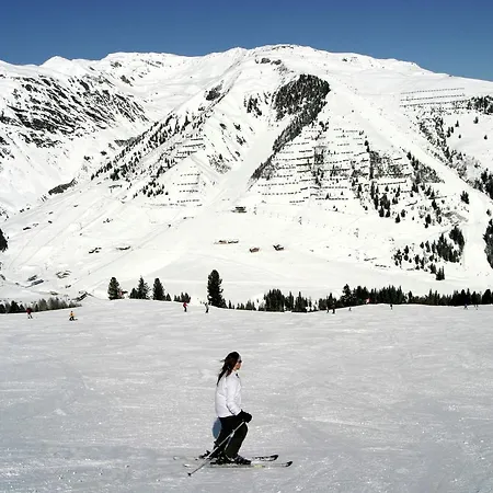 In Near Lift Lägenhet