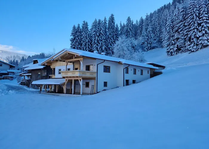 شقة In Near Lift *