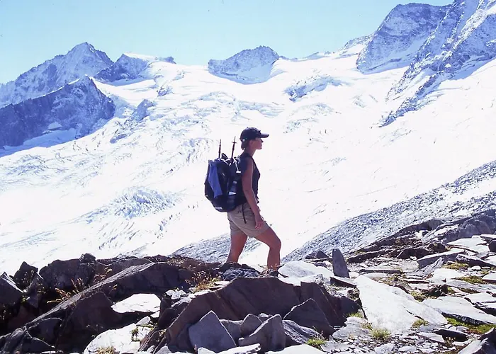 In Near Lift كالتنباش