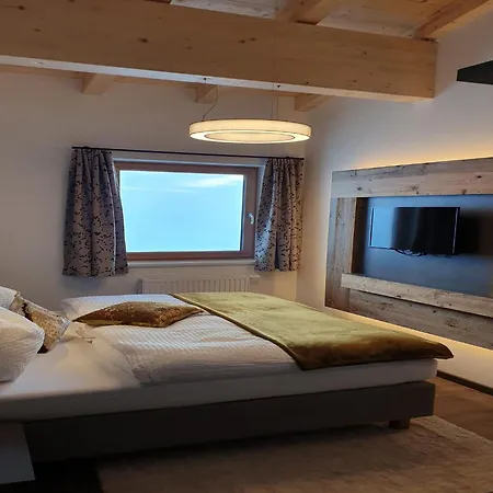 In Near Lift Apartament